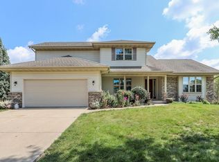 400 Lindsay Way, Cottage Grove, WI 53527