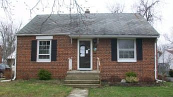 1st image of 633 Maplewood Dr