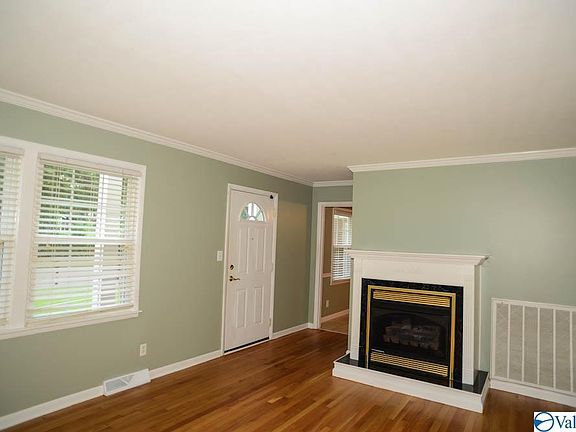 2nd image of 11414 Hillwood Dr SE