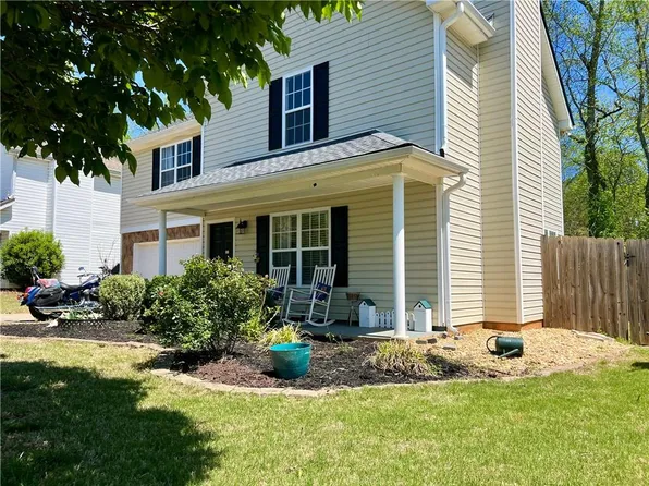 147 Richmond Dr, Dawsonville, GA 30534
