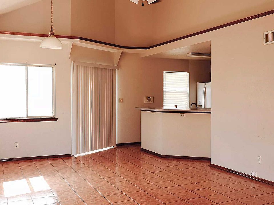 202 E Meadow Wind Ln, Newburgh, NY 12550 Zillow