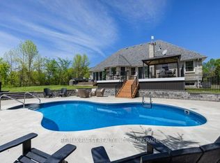 1747 Hitchcock Dr, South Frontenac, ON K0H1X0