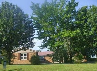 87 Highland Lick Rd, Elkton, KY 42220