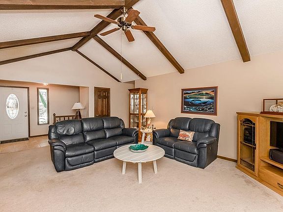 3rd image of 2305 NW London Dr