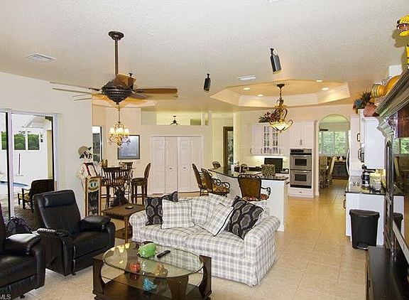 5th image of 8540 Belle Meade Dr