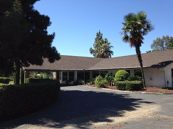 3rd image of 6095 N De Wolf Ave
