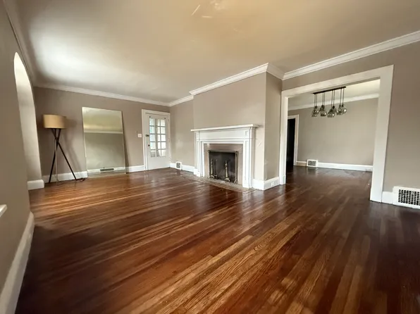 3524 Daleford Rd, Cleveland, OH