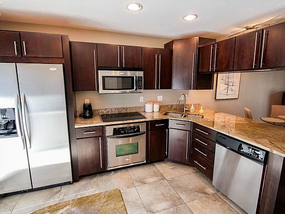 5th image of 1110 By The Shores Dr #D1