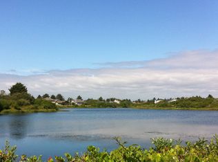 384 Marine View Dr SW, OCEAN SHORES, WA 98569