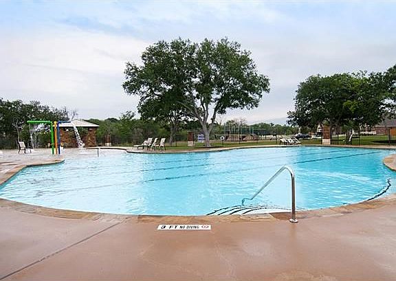 Paloma Lake Amenities