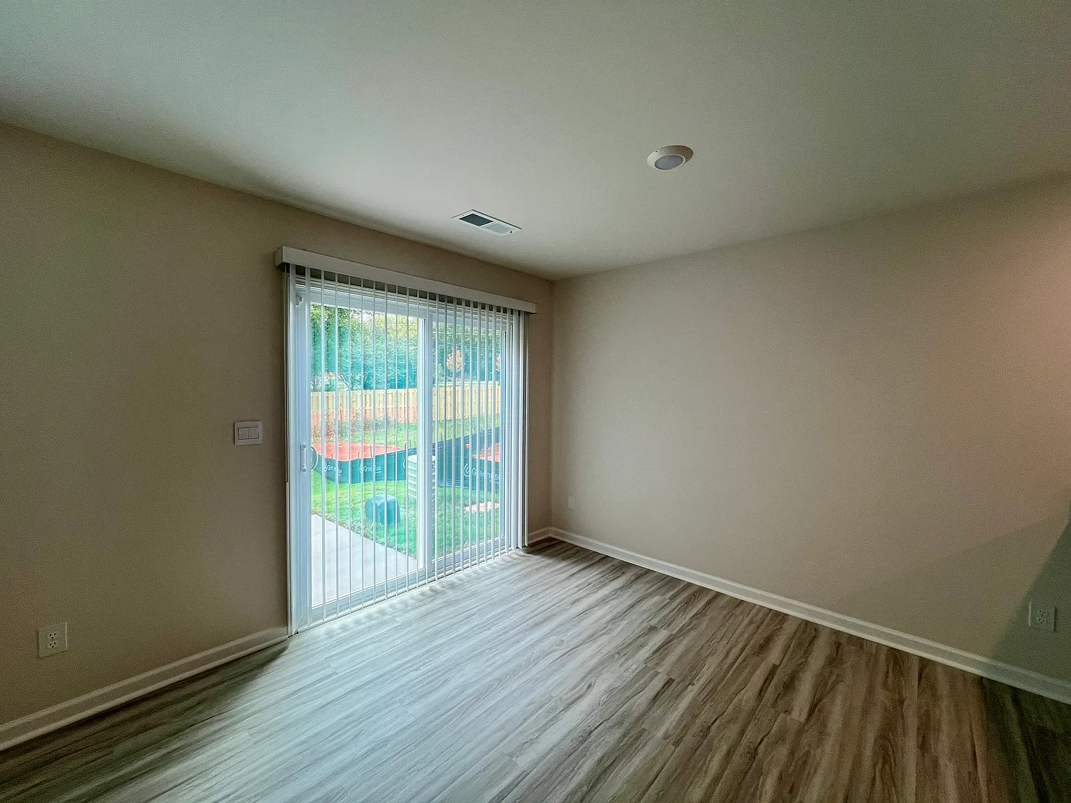 6004 Faron Way — Photo 4