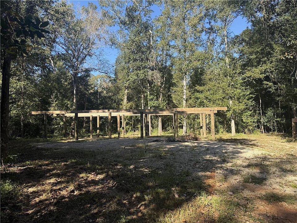 1st image of 23483 Fletcher Isle Rd