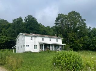 19466 Elgin Rd, Corry, PA 16407