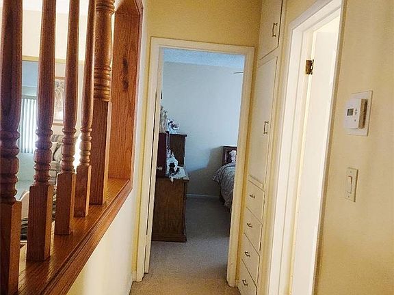 4th image of 1231 E Shamwood St