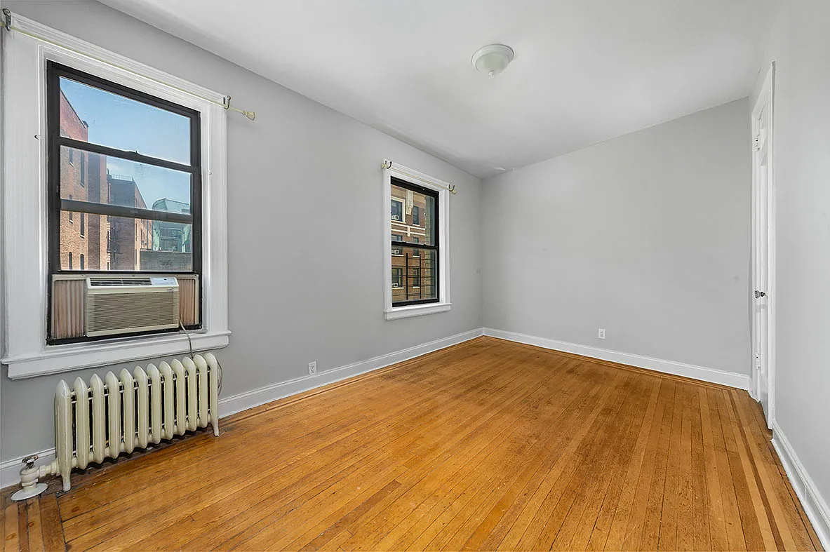 70 Haven Avenue — Photo 3