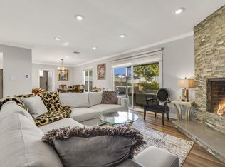 7040 Park Manor Ave, North Hollywood, CA 91605