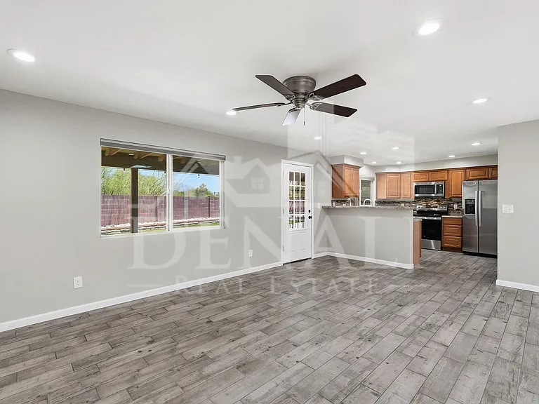 6491 N Lena Way — Photo 11