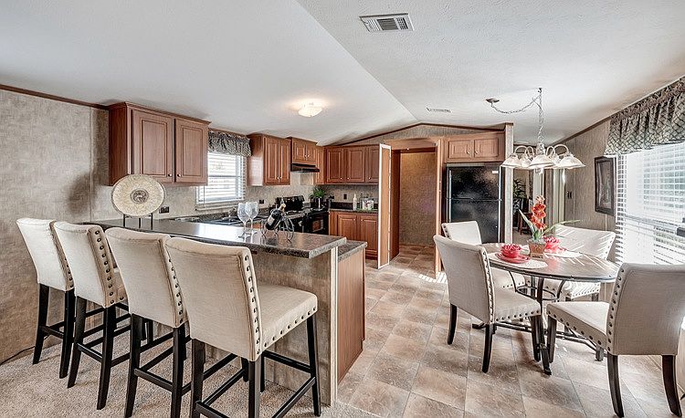2nd image of 8559 Gulf Hwy #533