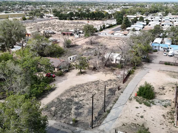 505 Mission Ave NE, Albuquerque, NM 87107
