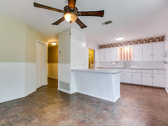 4th image of 3509 Juanita Ave