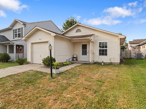 2nd image of 10323 Draycott Ave