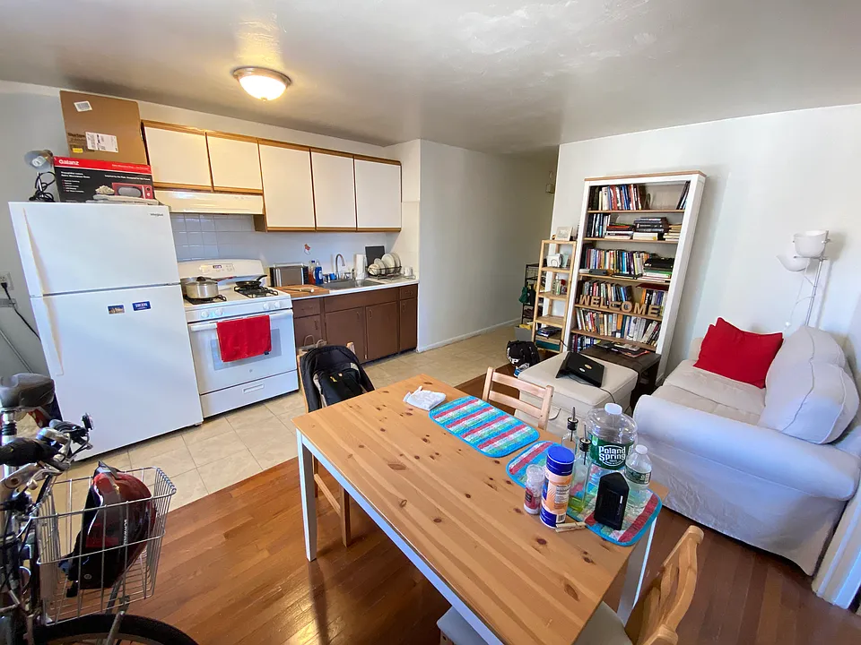 131 Court St #2C