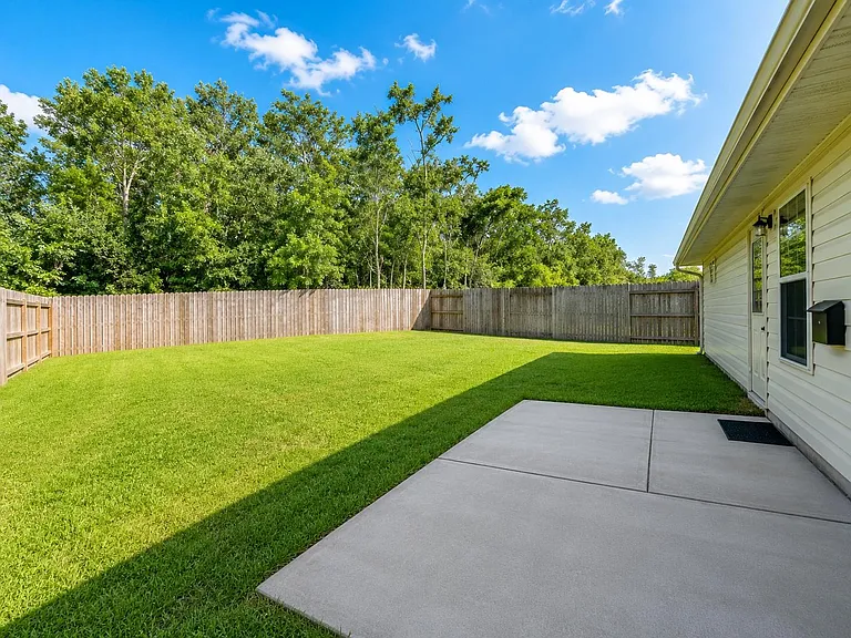 136 Easton Glen Ln — Photo 12