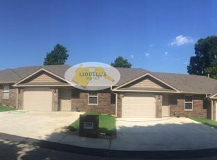 1204 S 8th St APT 2, Paragould, AR 72450