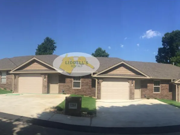 1204 S 8th St APT 2, Paragould, AR 72450