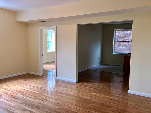 2nd image of 411 Myrtle Ave APT A1
