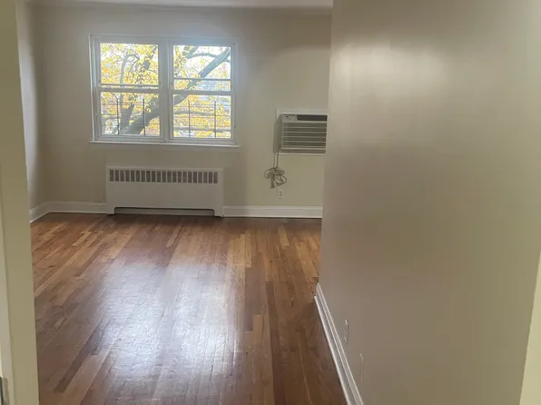 31-03 90th Street image 8 of 18