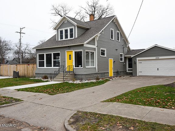 3rd image of 3004 Sanford St
