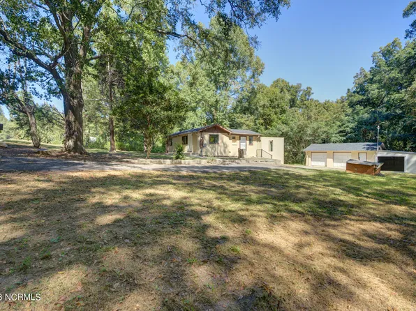 102 Ashley Street, Rockingham, NC 28379