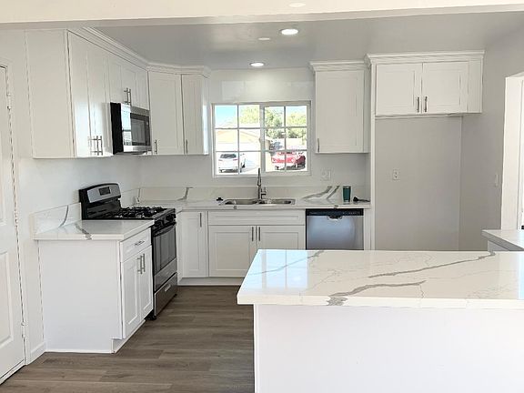 5th image of 4614 S Bradley Rd