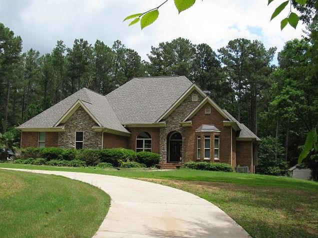 1st image of 2831 Carter Ln