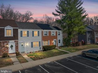 2048 Forest Hill Ln, Crofton, MD 21114