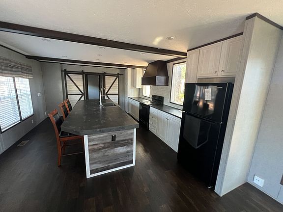 4th image of 201 E Appleby Rd Lot 55