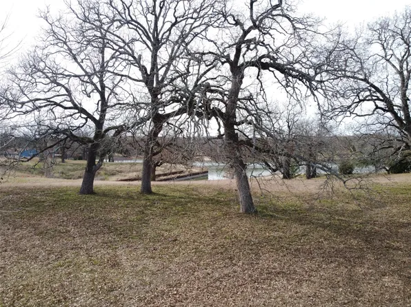 14022 Whatley Dr, Streetman, TX 75859