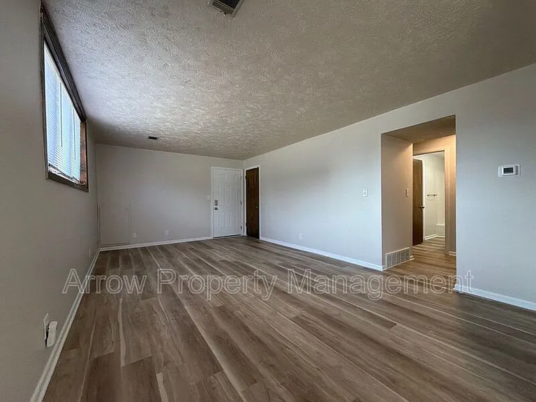 601 N 4th St #2 — Photo 4
