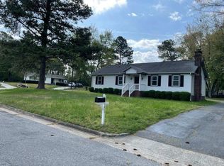 1413 Treetop Ln, Rocky Mount, NC 27804