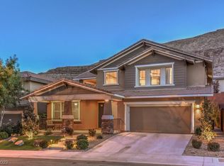 5623 Shadow Bend Dr, Las Vegas, NV 89135