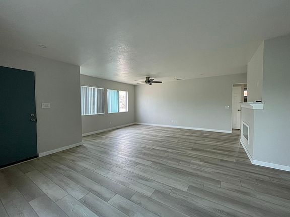 3rd image of 4727 Orchard Ave