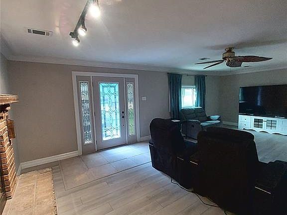 3rd image of 9505 Margo Ann Ln