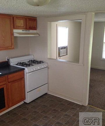 5th image of 2635 31st Ave N