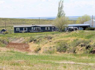 44 Chickasaw Dr, Newcastle, WY 82701