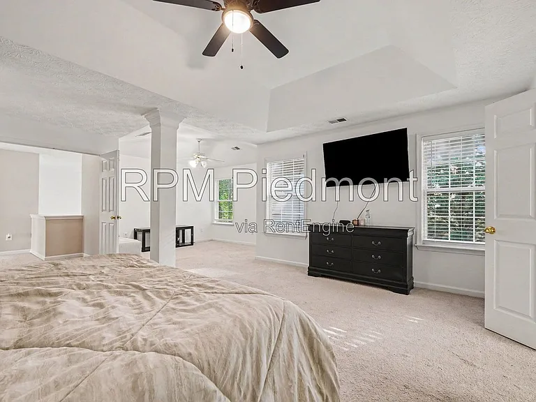 550 Claudel Ct SW — Photo 14
