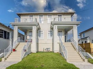 2122 Peniston St, New Orleans, LA 70115