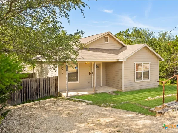 323 Lexington Pass, Canyon Lake, TX 78133