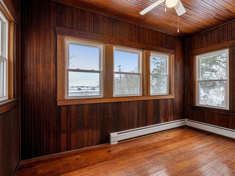 25-27 Lafayette St #1 — Photo 13