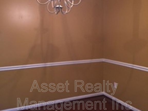 5th image of 8212 Tangle Grove Ln